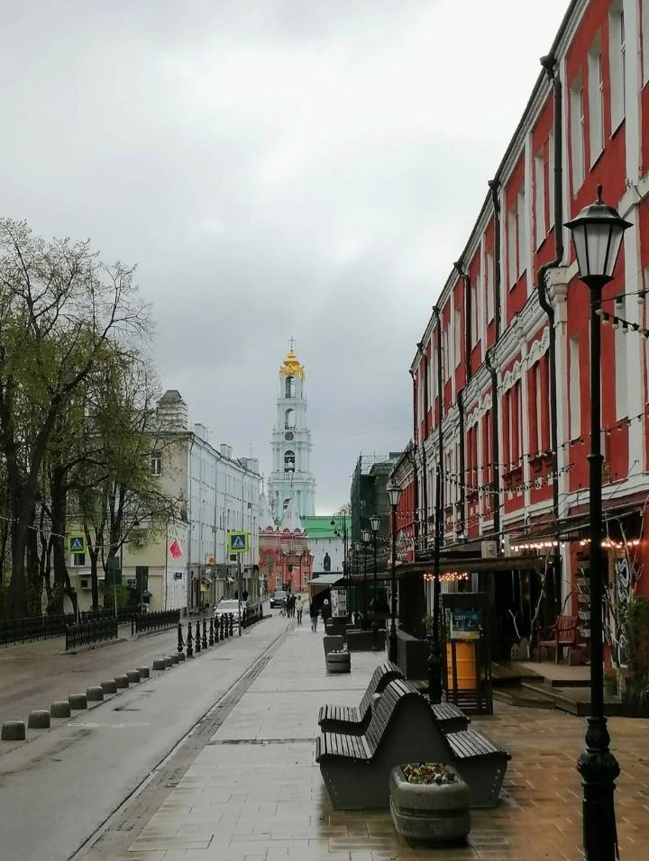 Сергиев Посад: убежище для «бывших»