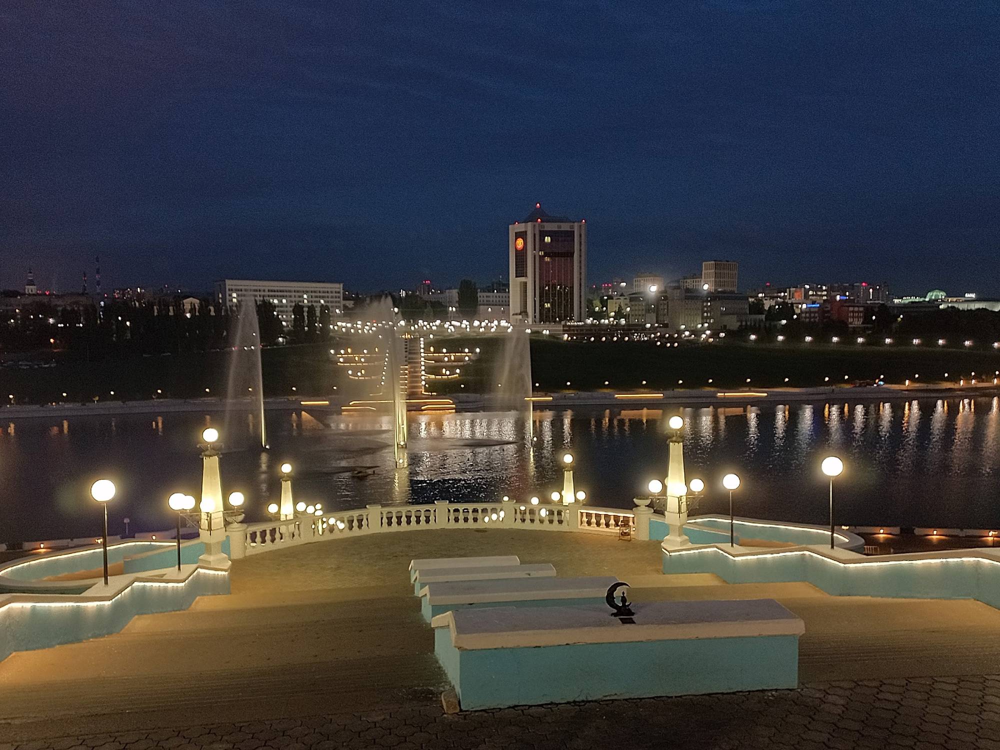 Вечерние Чебоксары – город огней и легенд