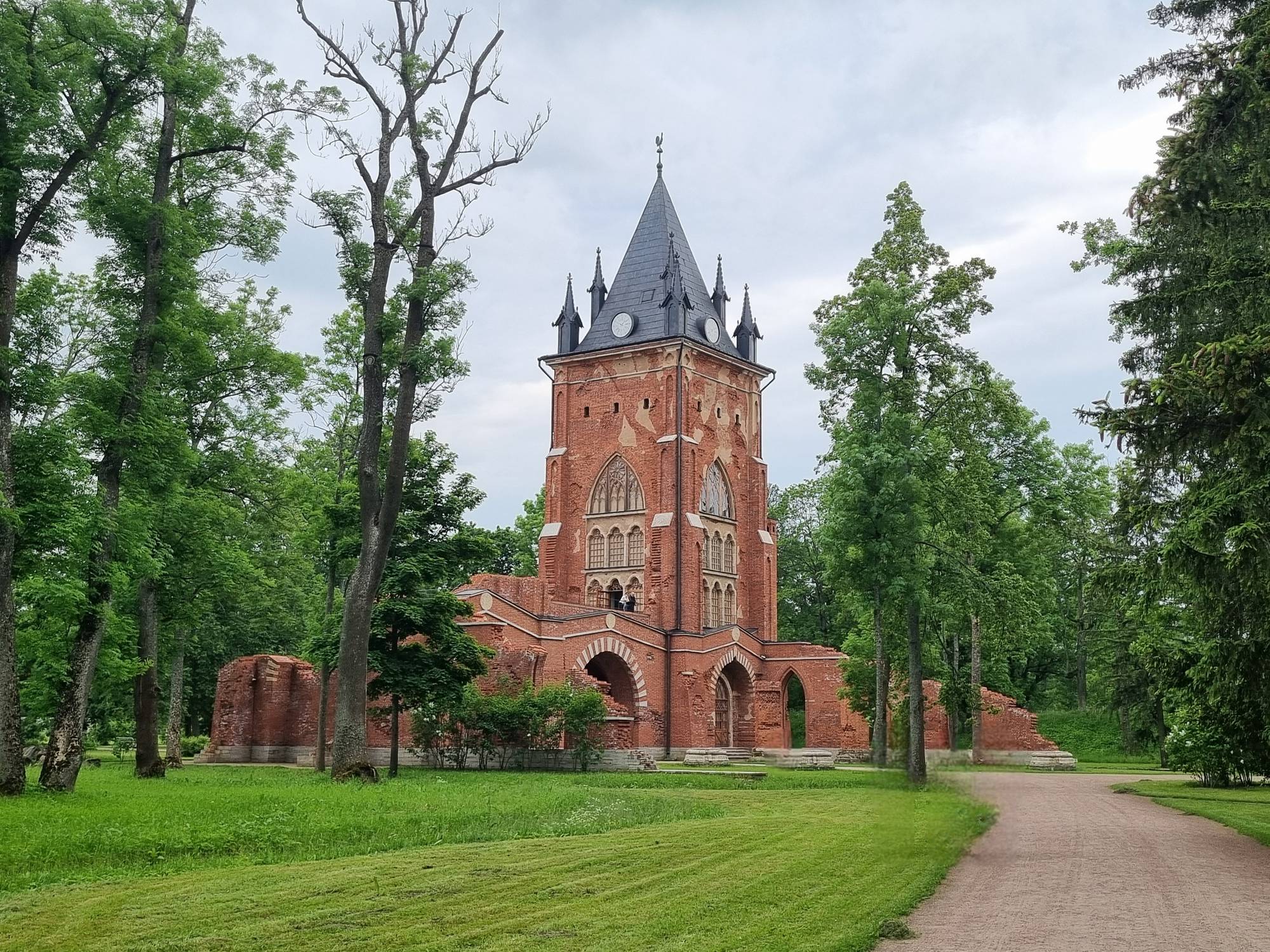 Рыцари и витязи Царского Села: Александровский парк в г. Пушкин