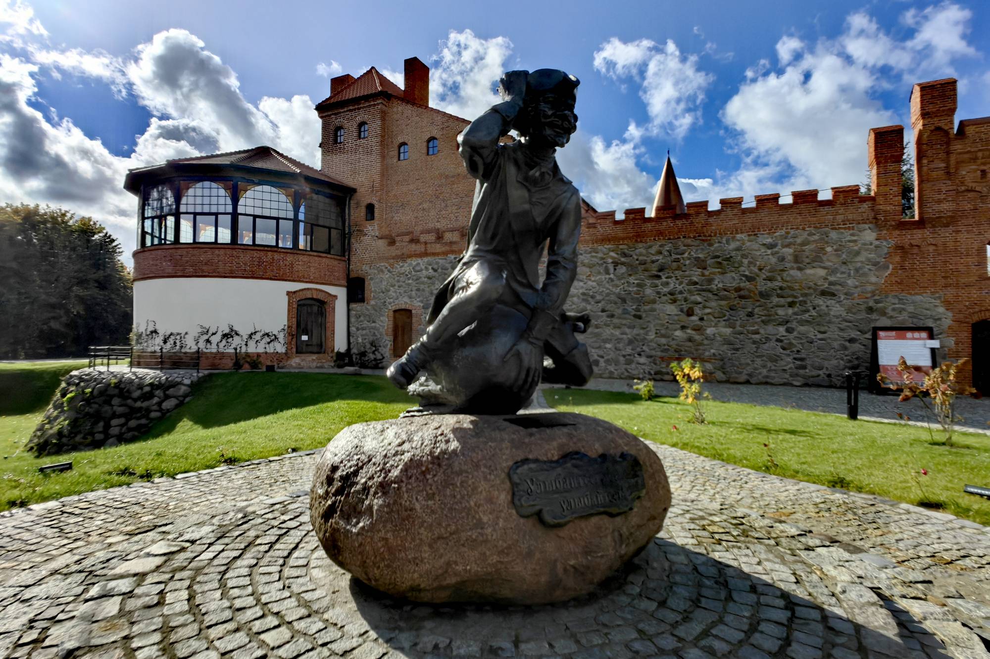 Сыроварня и три замка – Нойхаузен, Шаакен и Нессельбек