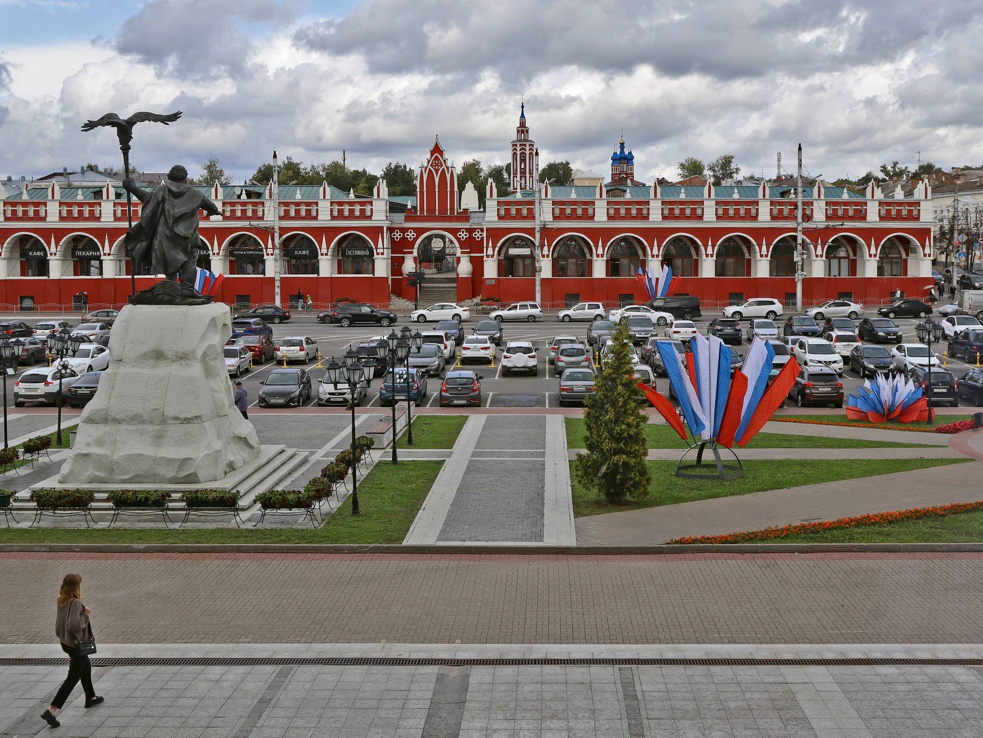 Обзорная экскурсия по историческому и купеческому центру