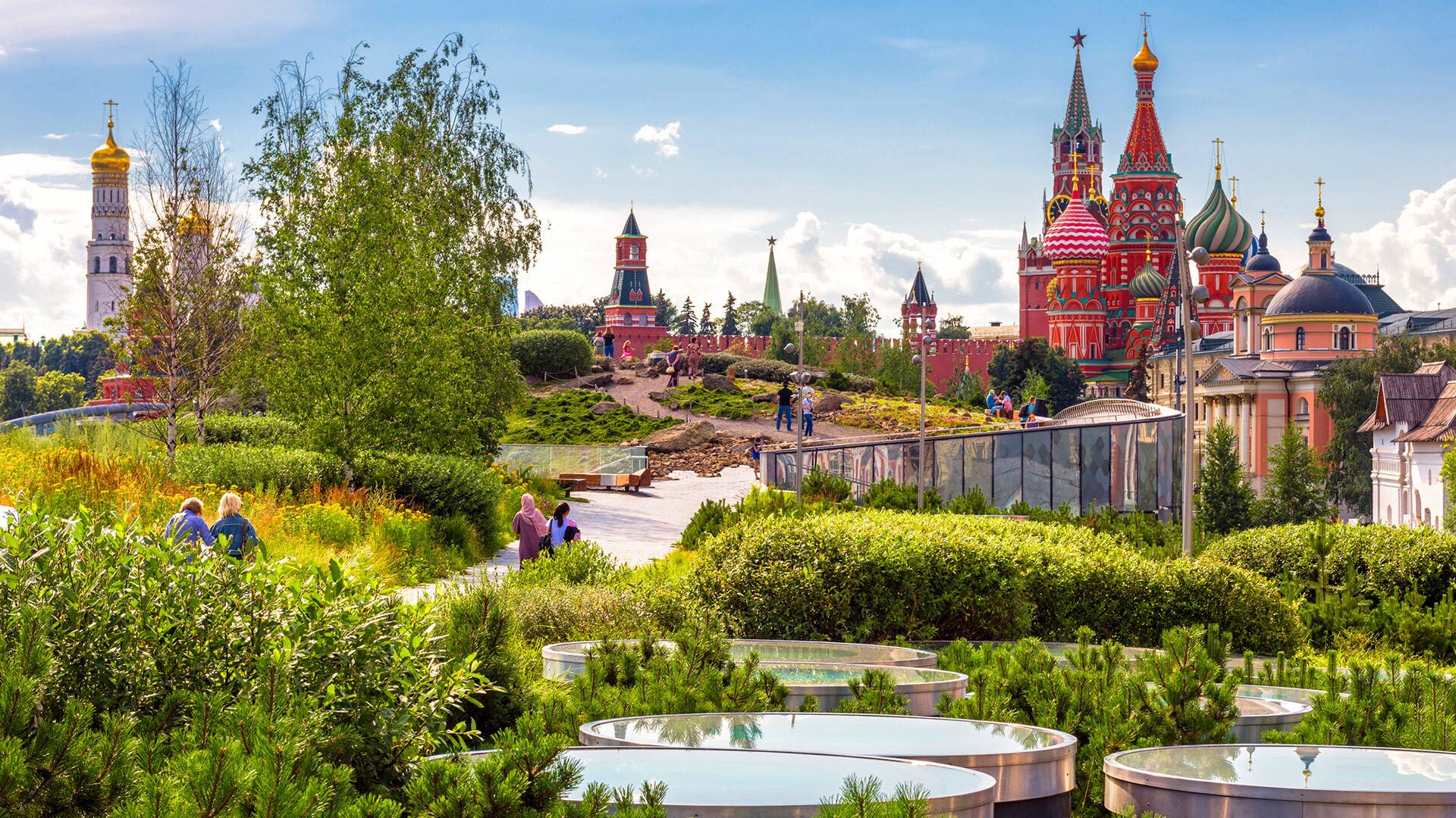 Хронограф: От Кремлёвской стены до парящего моста