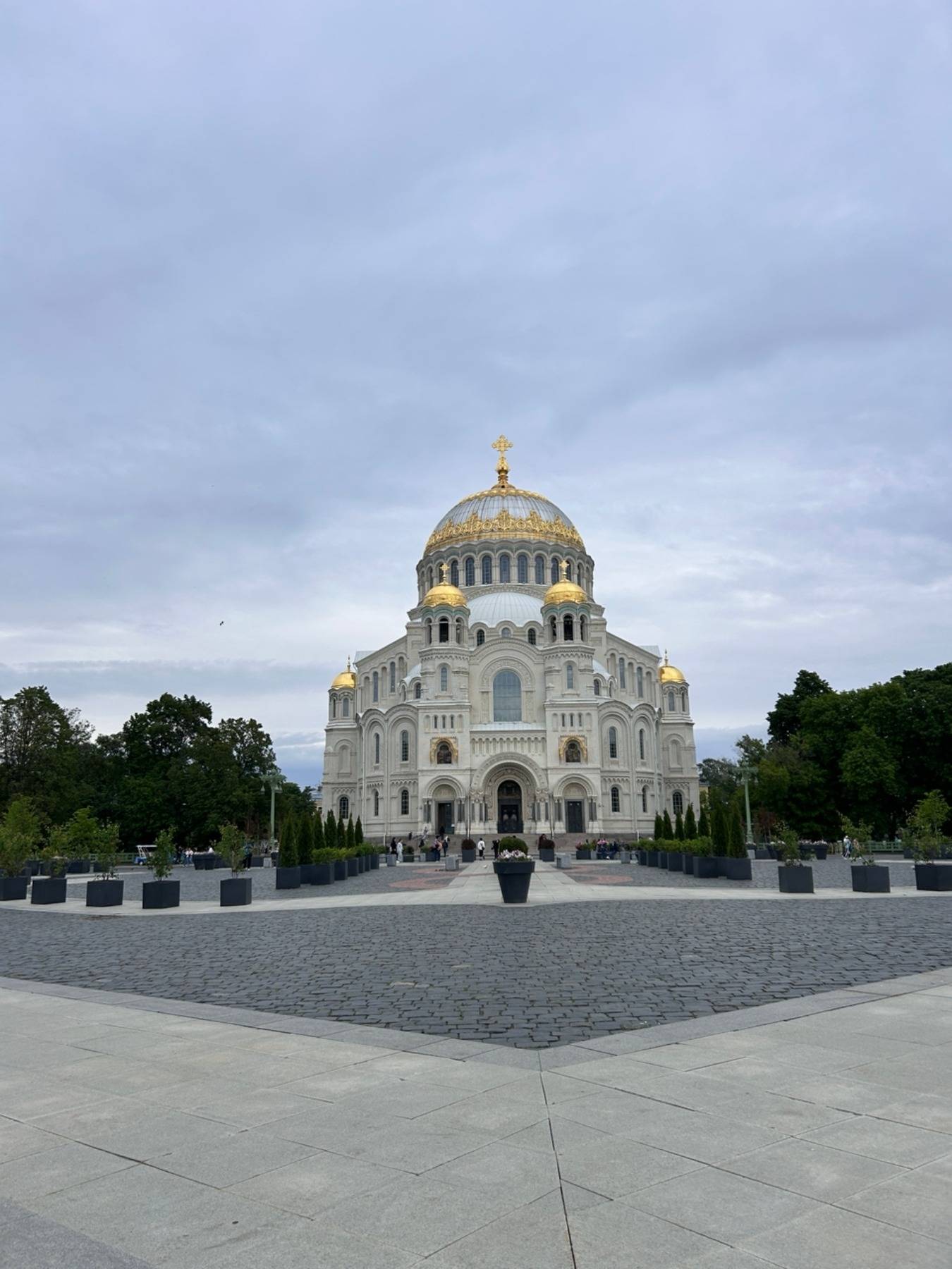 Кронштадт – город-крепость на острове