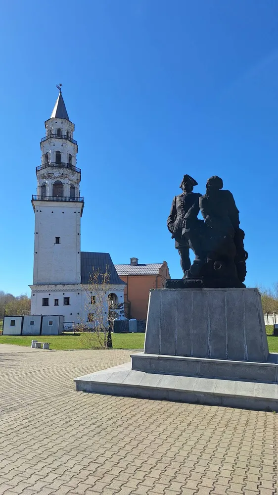 Наклонная невьянская башня