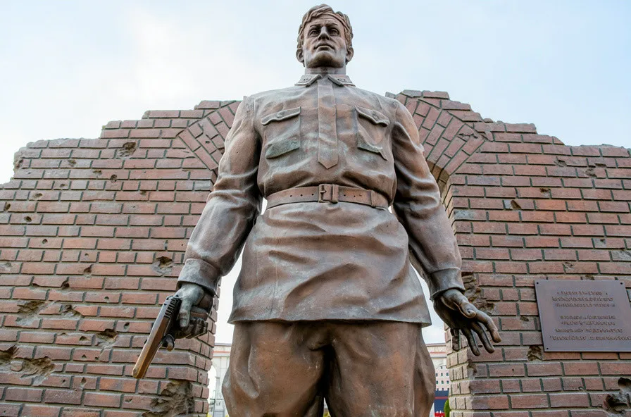 Мемориальный комплекс в Назрани