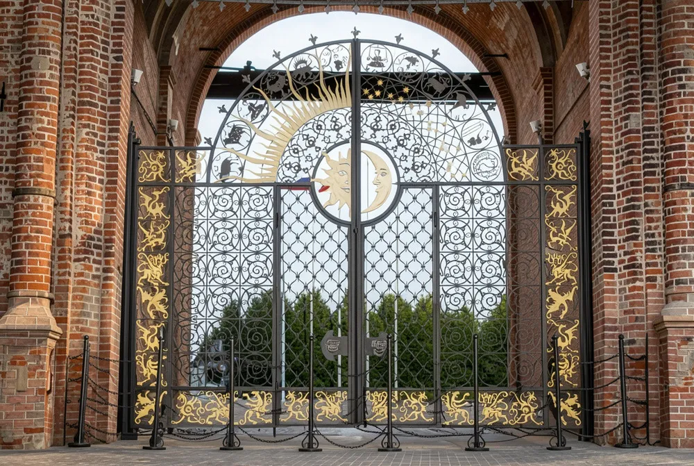 Казанский Кремль сквозь века