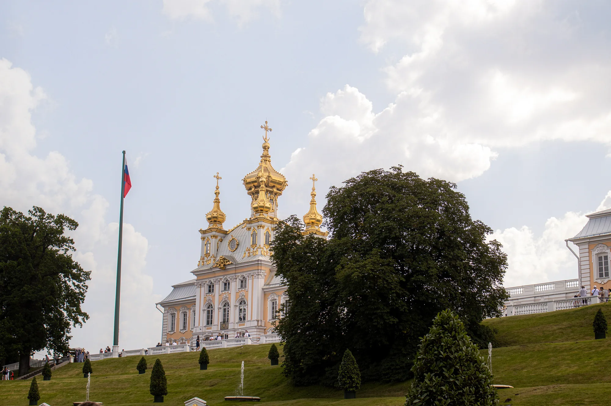 Петергоф с фонтанами Нижнего парка