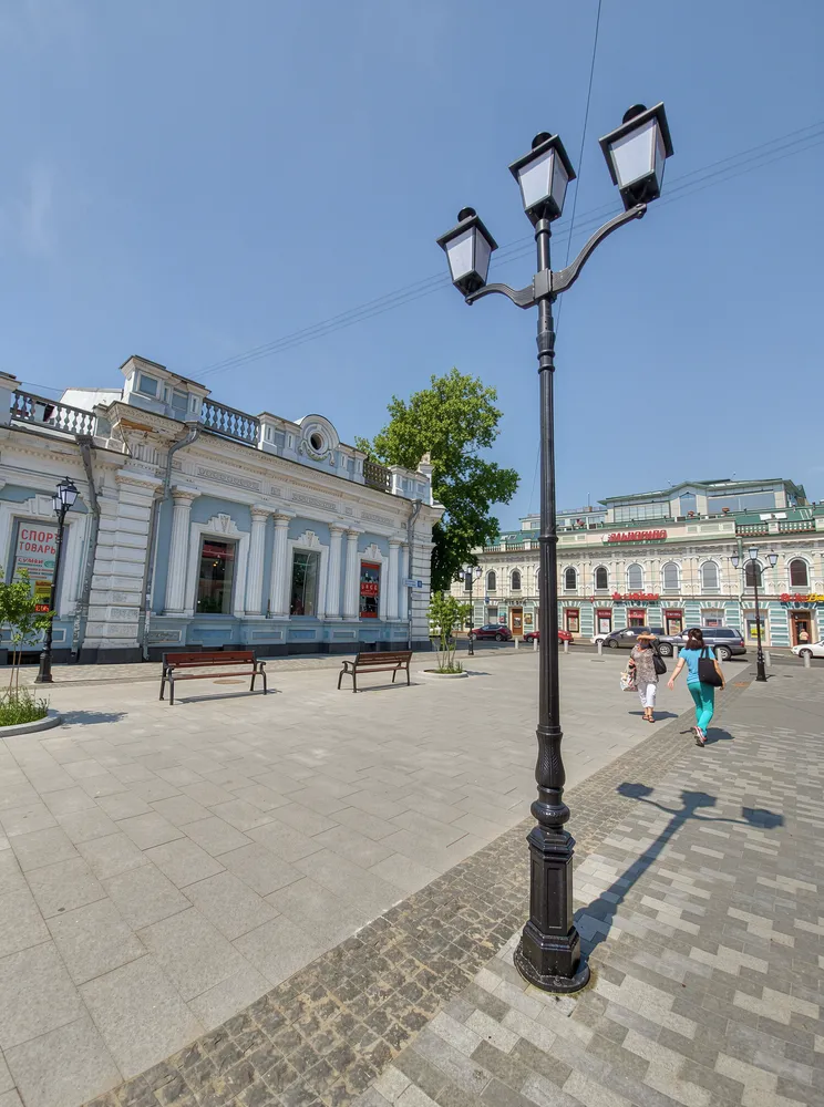 Перекресток улиц Карла Маркса и Урицкого
