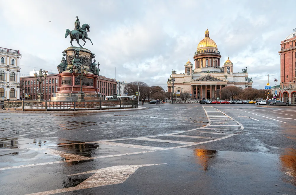 Мистические знаки левого берега Невы