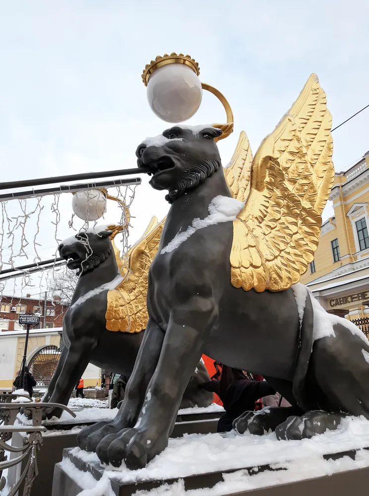 Автомобильная экскурсия: Мифы и легенды Петербурга