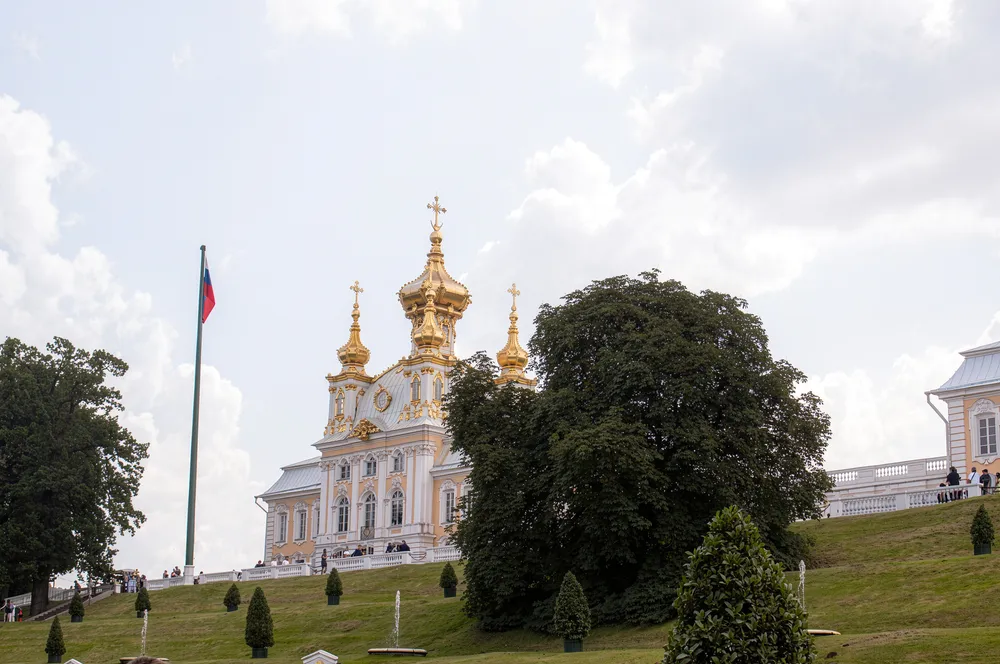 Петергоф с фонтанами Нижнего парка