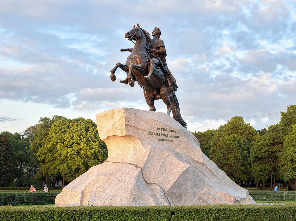Памятник «Медный всадник»