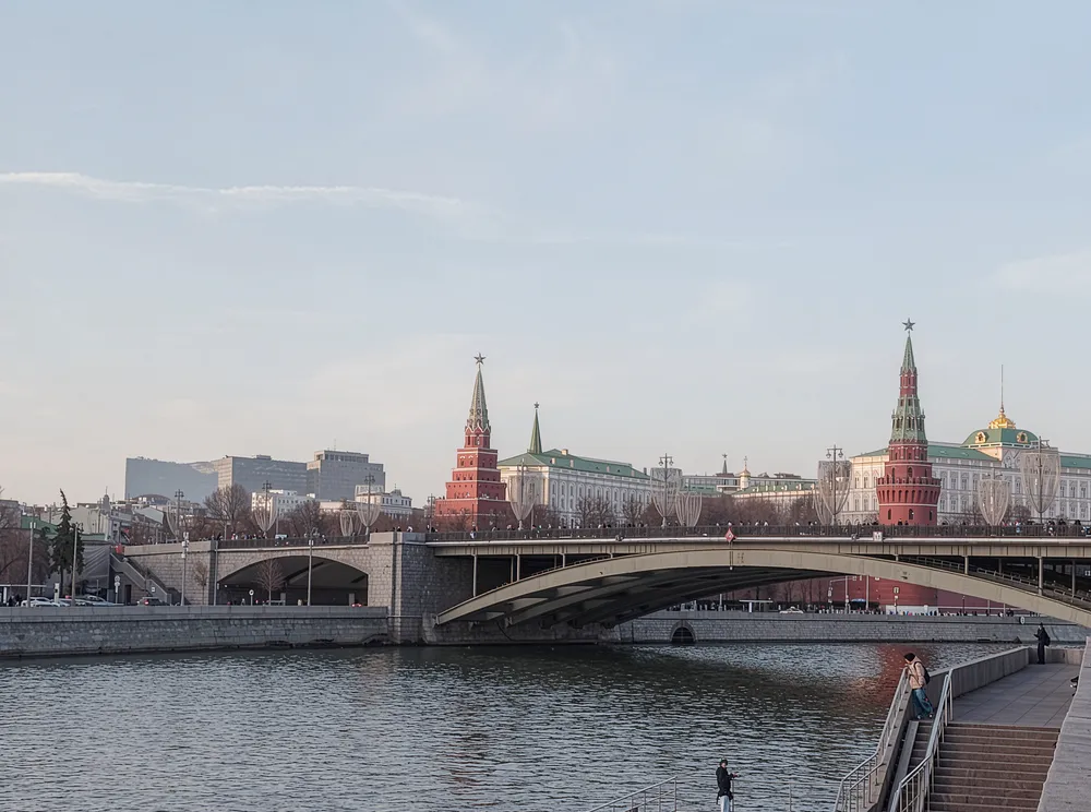 Берсеневская набережная