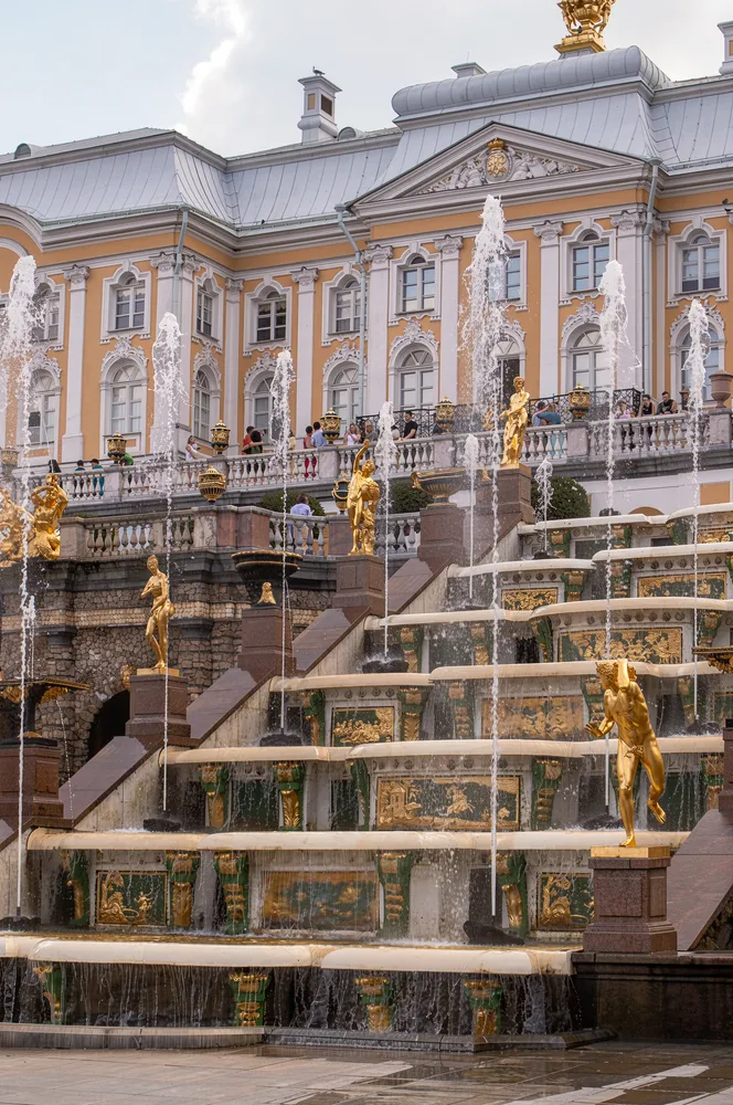 В Петергоф на метеоре: Нижний парк