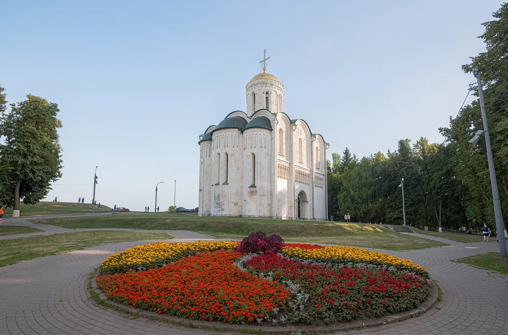 Дмитриевский собор