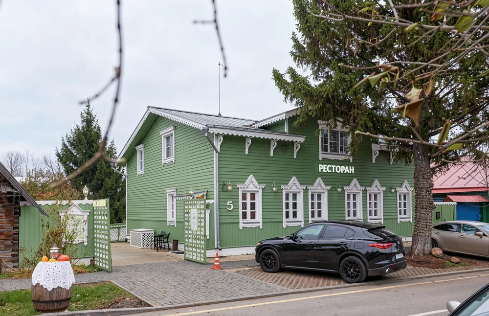 Старинный купеческий особняк