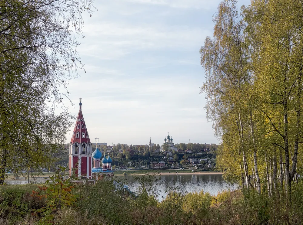 Кустодиевский бульвар
