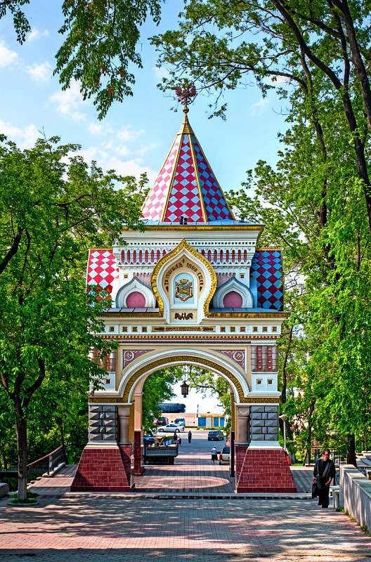Корабельная набережная