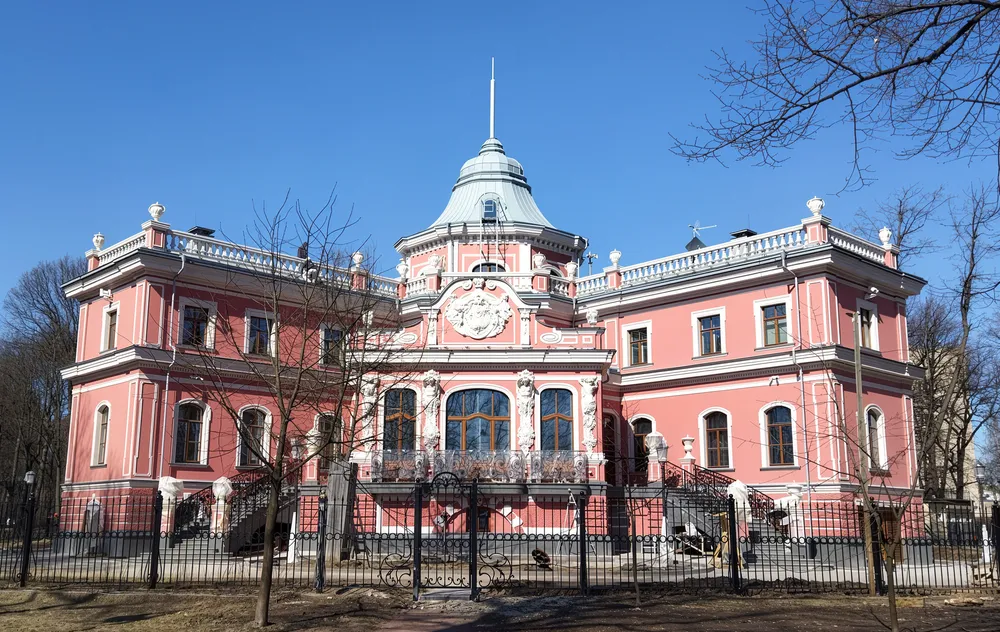 Легендарные дуэли Санкт-Петербурга: экскурсия-исследование