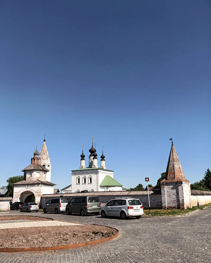 Александровский мужской монастырь
