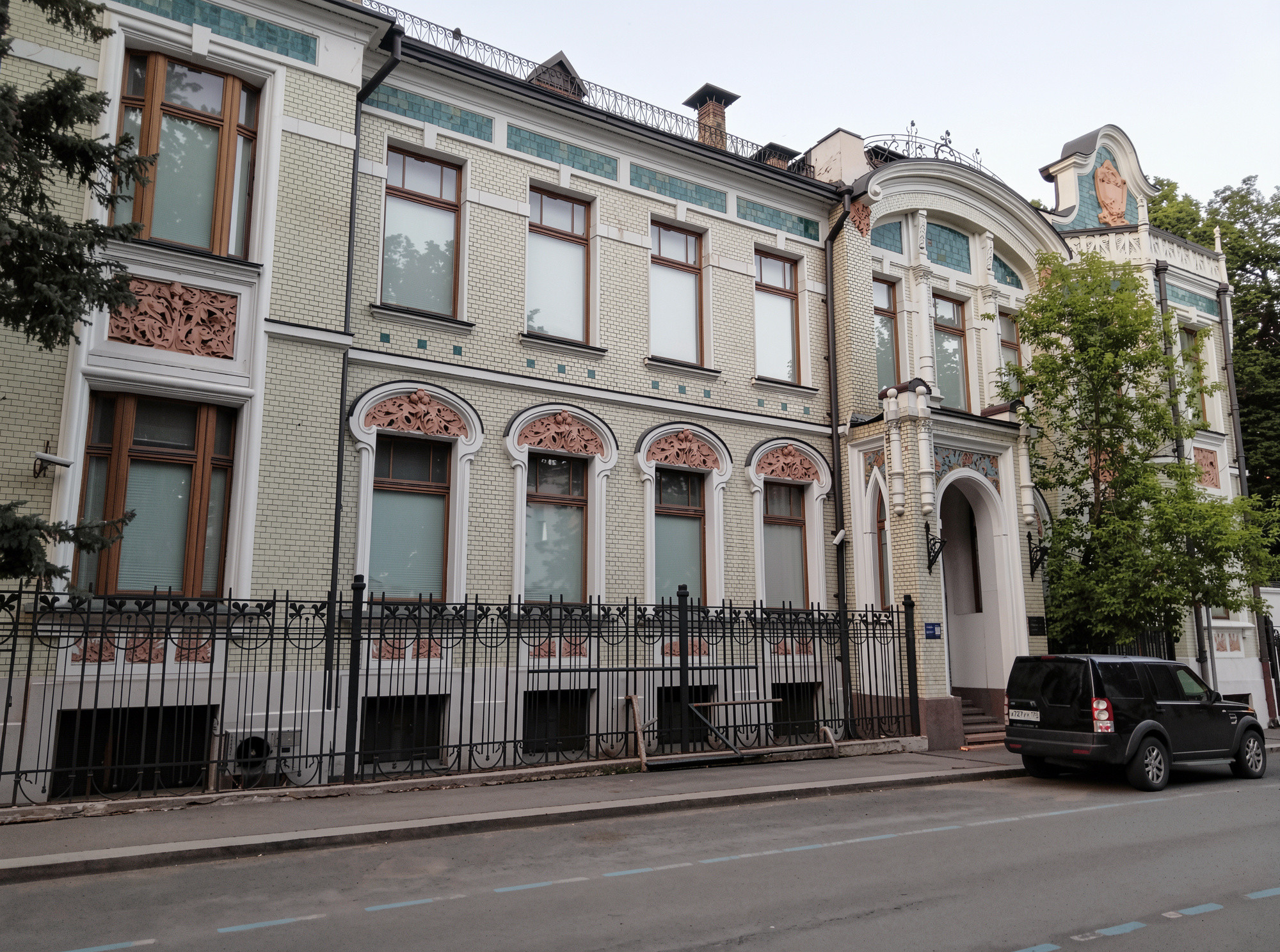 Живые фасады Серебряного века