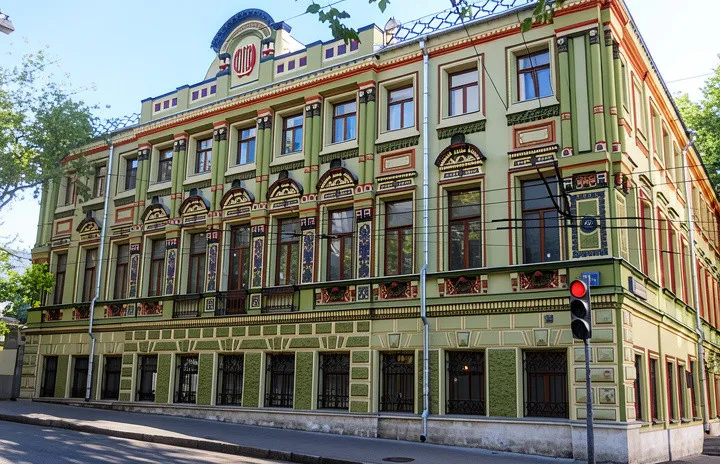 Экскурсия Из Кремля в заграничные места, от дворца до крыльца