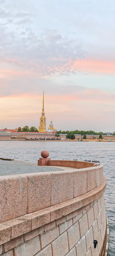Прогулка с петербурженкой