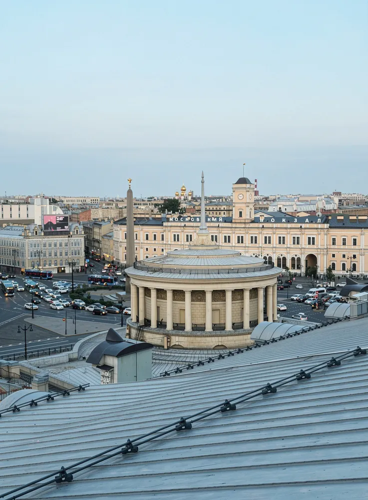 На крышу Петербурга