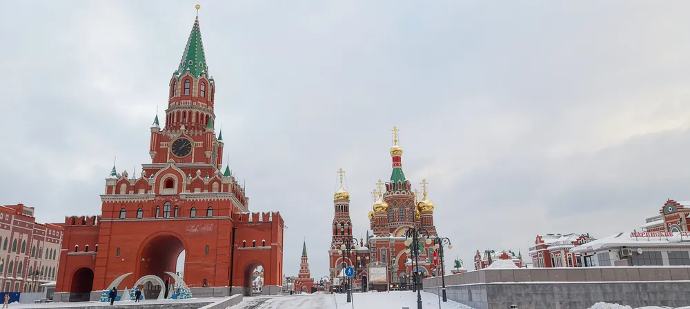 Площадь Республики Пресвятой Девы Марии