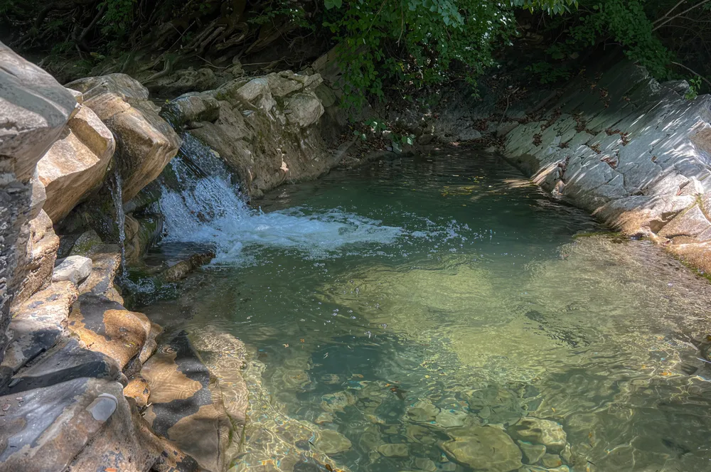 Дольмены и водопады реки Жане