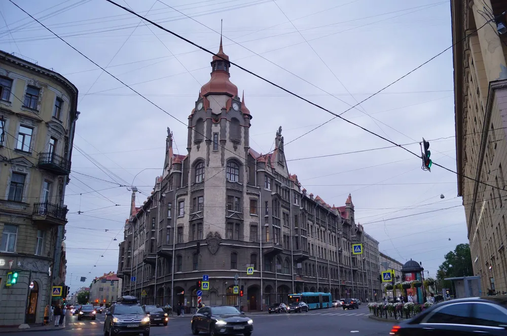 Дом городских учреждений в Санкт-Петербурге