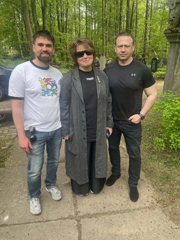 Кладбище