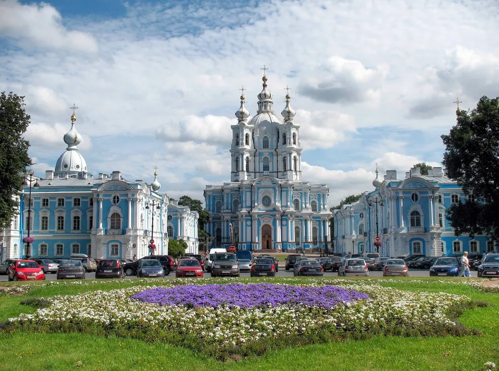 Смольный собор в Санкт-Петербурге