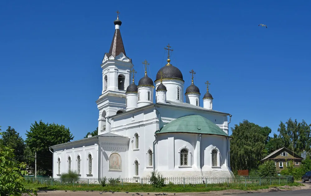 Церковь Белая Троица в Твери