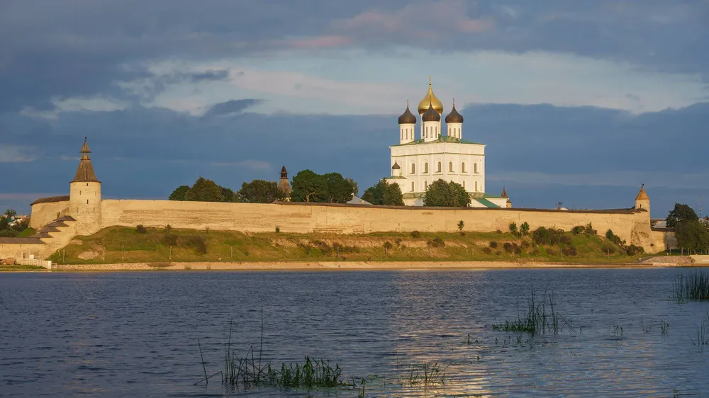 Псковский Кром с Троицким собором