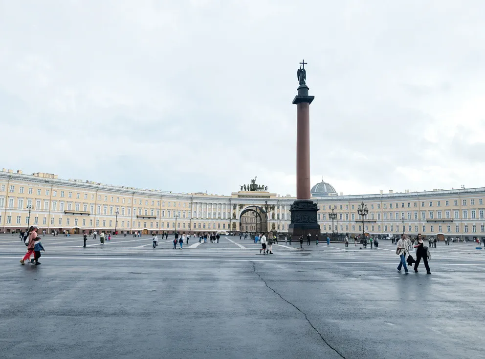 Обзорная экскурсия по Петербургу на комфортабельном авто