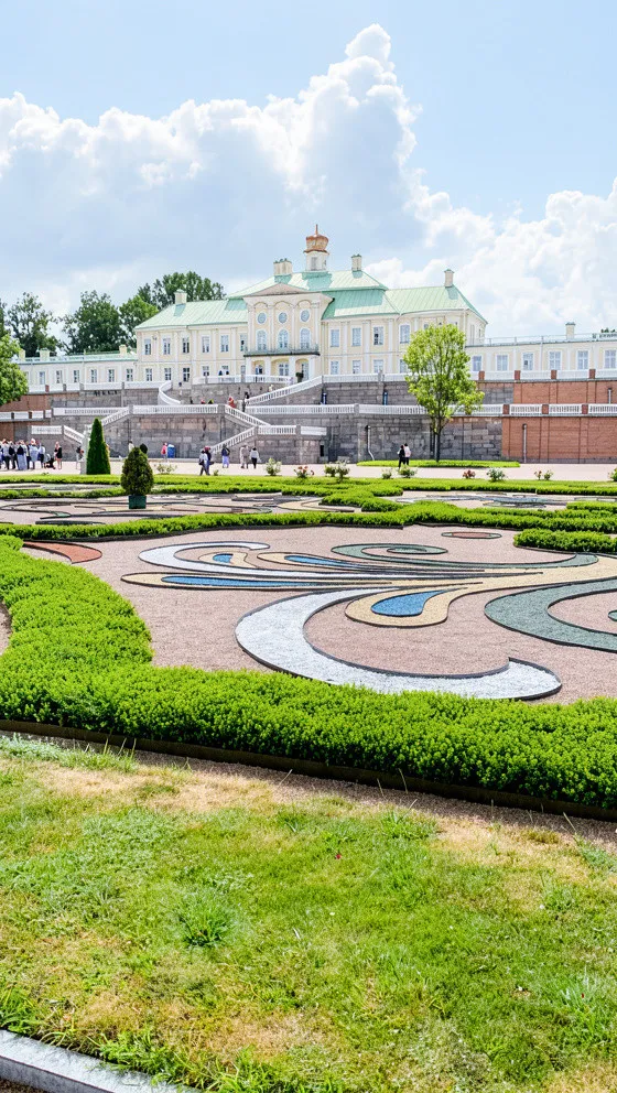 Большой Меншиковский дворец