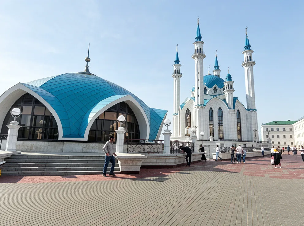 Обзорная экскурсия по Казани, Казанский Кремль