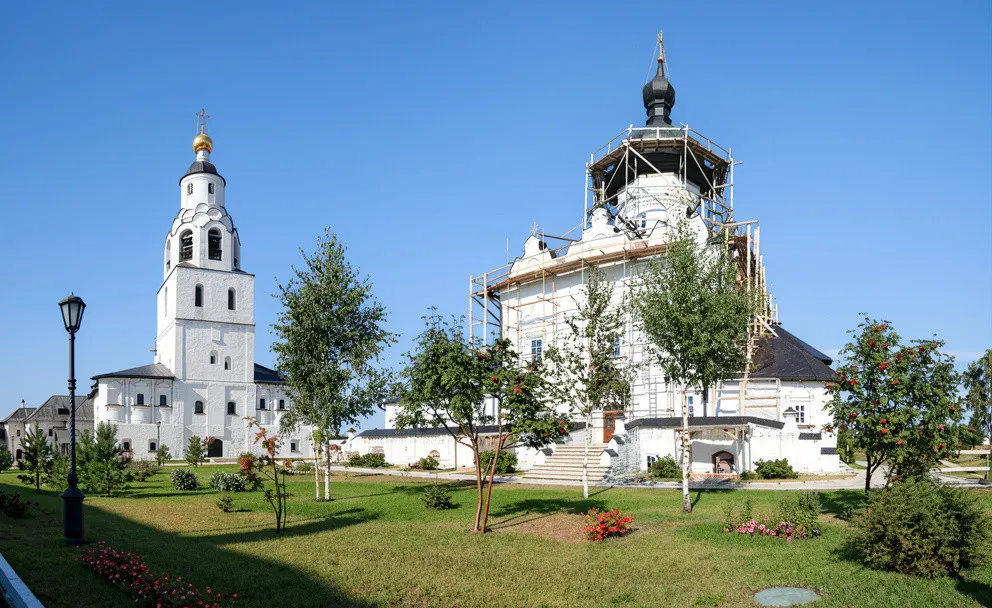 «Остров-град Свияжск», Раифский монастырь, Вселенский храм