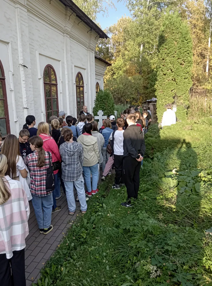Экскурсия по Слободскому некрополю