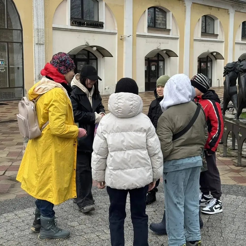 Скульптуры на Хлебной площади
