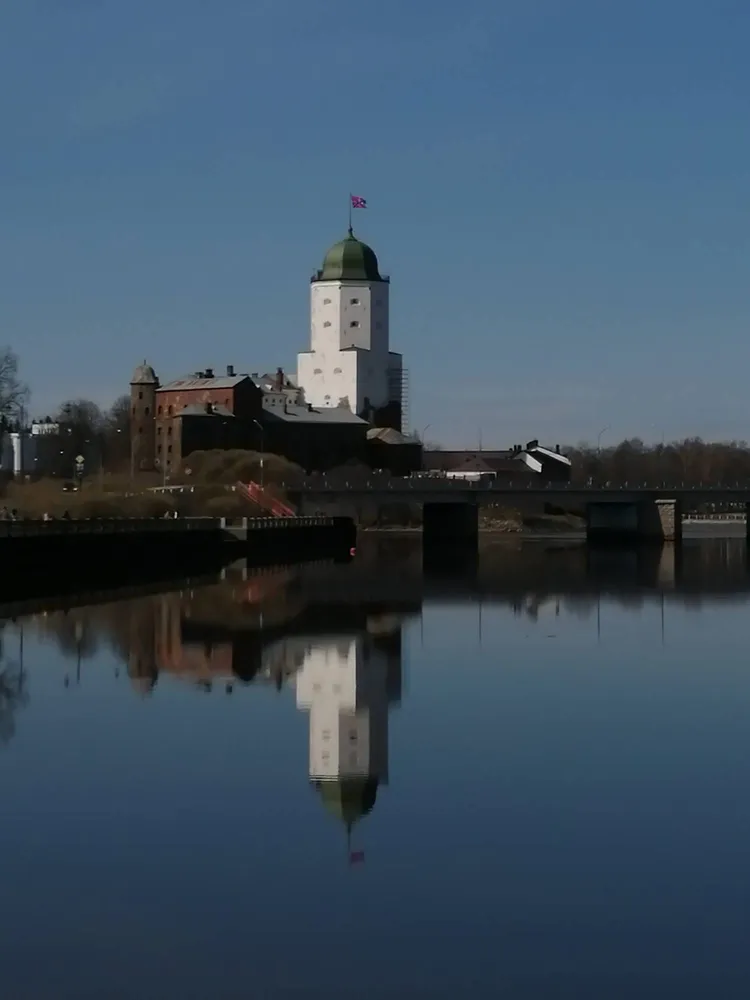 Замковый остров
