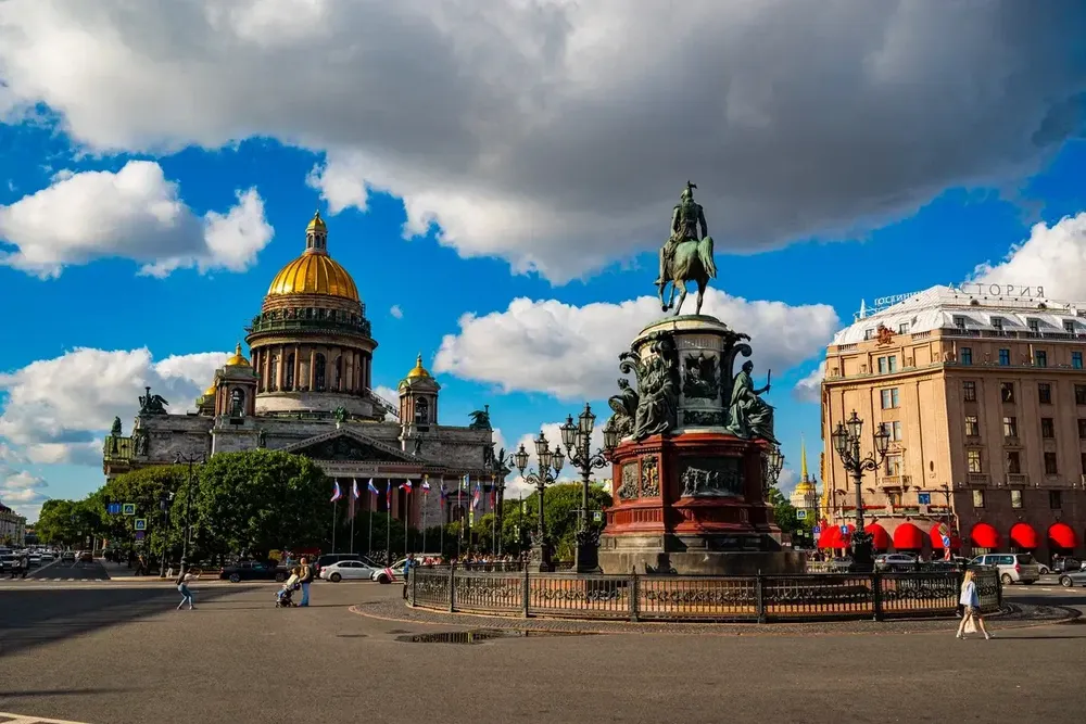Петербург — сердце империи (обзорная экскурсия)