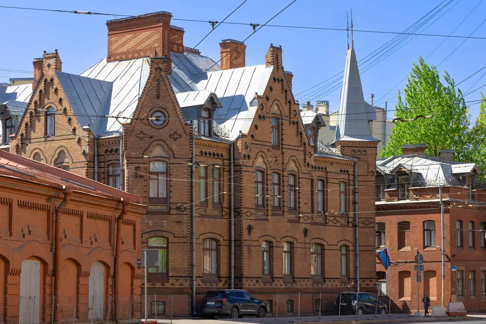 Особняк Тиса
