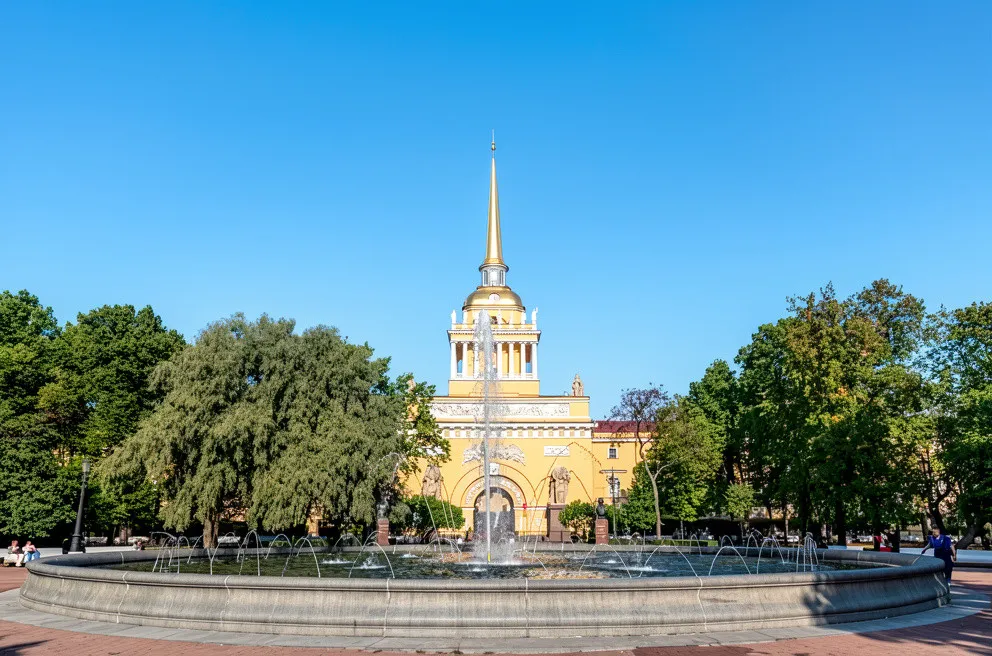 Адмиралтейство