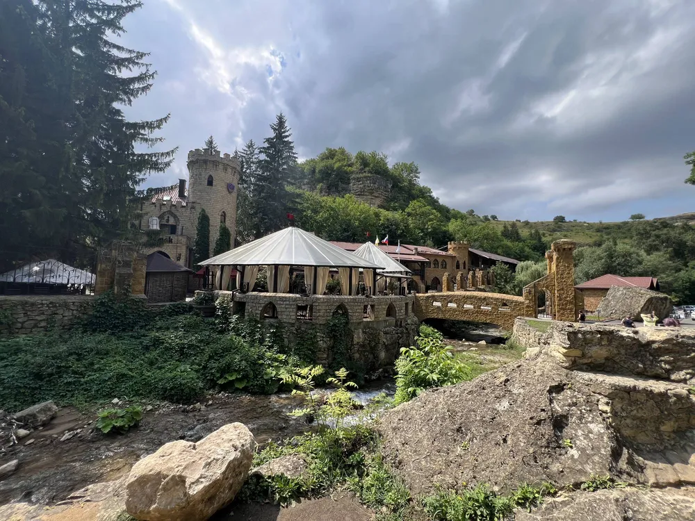 Замок коварства и любви