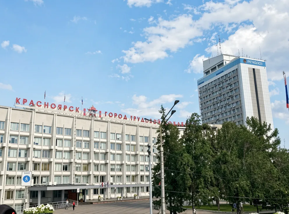 Театральная площадь