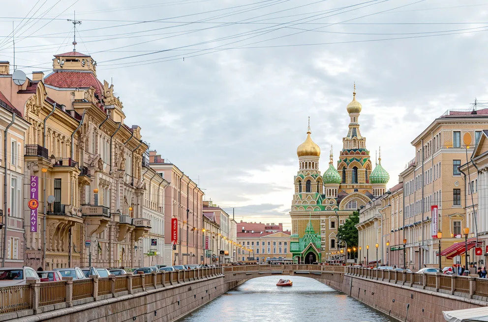 ПЕРВОМАЙ В САНКТ-ПЕТЕРБУРГЕ ж/д тур