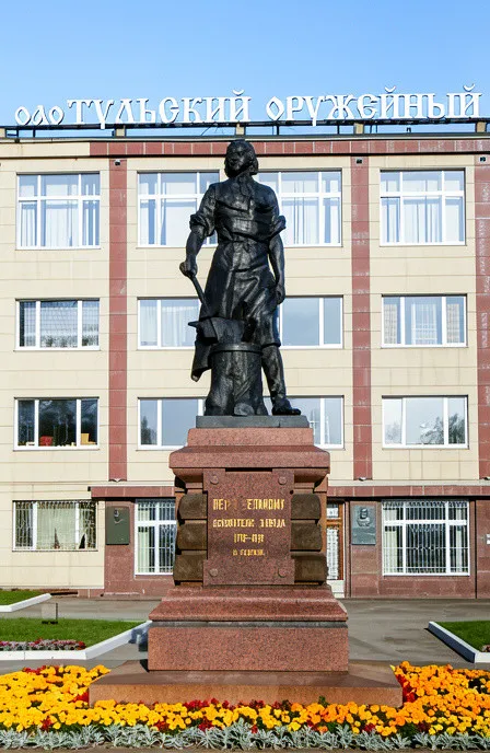 От болотной руды до государева оружия. Автомобильная, на транспорте заказчика