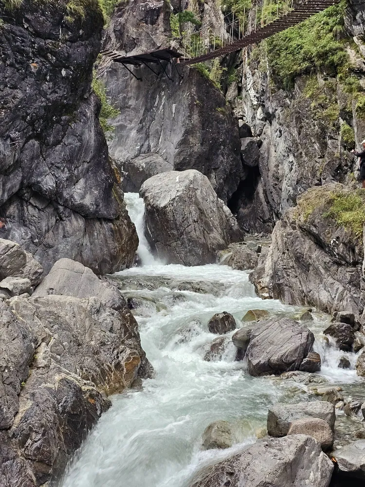 Водопад реки Кынгырга